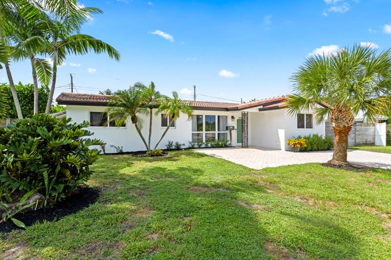 3 bedroom Single Family Residence at 5911 NE 21st Terrace, Imperial Point 3rd Sec, Fort Lauderdale — photo 3
