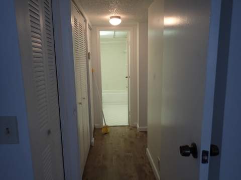 2820 Somerset #206O, Lauderdale Lakes FL - photo 7 of 11