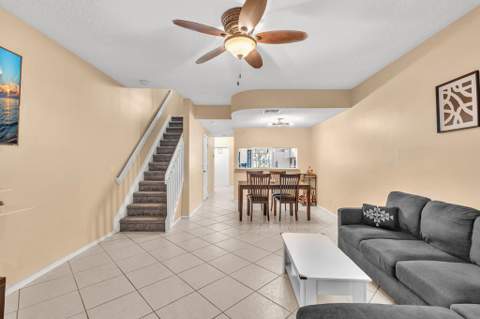 5464 Jubilee Way #221, Margate FL - photo 19 of 38