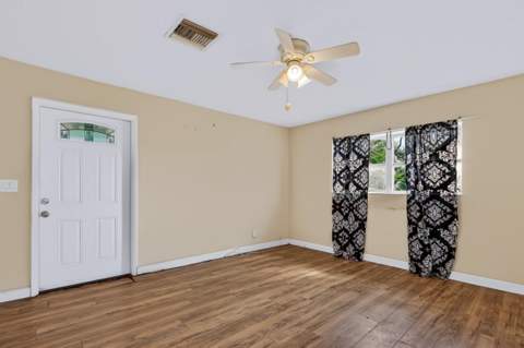 147 Foresteria Drive, Lake Park FL - photo 6 of 29