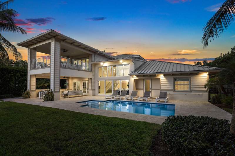 5 bedroom Single Family Residence at 1400 Lake Drive, Totterdale Add, Delray Beach — photo 3