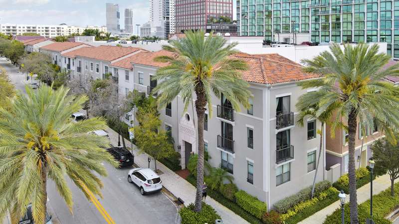 1 bedroom Condominium at 580 S Sapodilla Avenue #305, Garden Residences At Cityplace Condo, West Palm Beach — photo 1