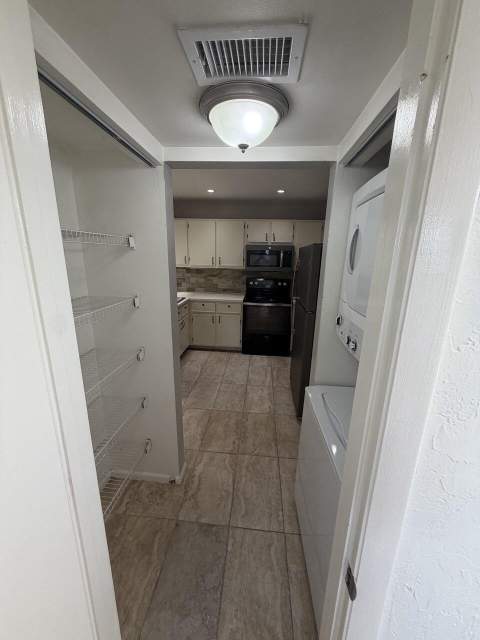4183 Palm Bay Circle #C, West Palm Beach FL - photo 8 of 15