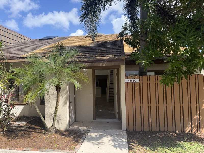 2 bedroom Townhouse at 4183 Palm Bay Circle #C, Lake Colony Ph 3, West Palm Beach — photo 1