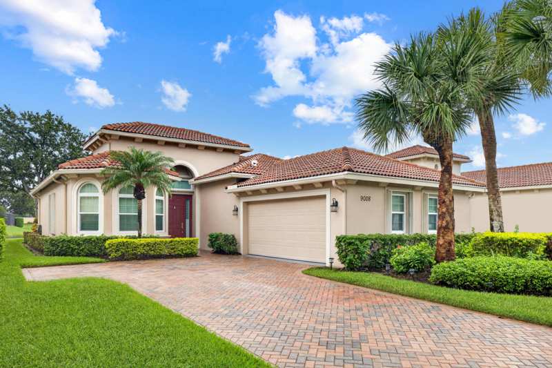 3 bedroom Single Family Residence at 9008 Champions Way, Lakes At PGA, Port St. Lucie — photo 1