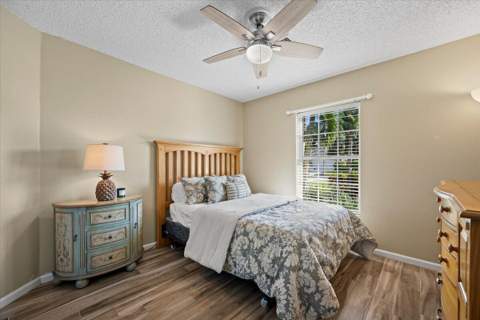 13016 Meadowbreeze Drive, Wellington FL - photo 15 of 26