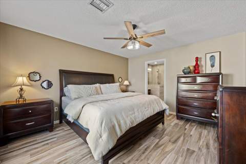 13016 Meadowbreeze Drive, Wellington FL - photo 11 of 26