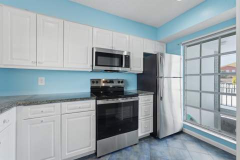 371 Wilma Circle #4, Riviera Beach FL - photo 21 of 57