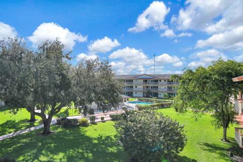 5300 Washington Street #G323, Hollywood FL - photo 11 of 47