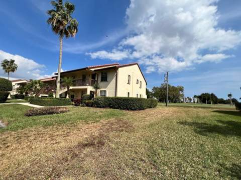 4682 Lucerne Lakes Boulevard #206, Lake Worth FL - photo 22 of 31