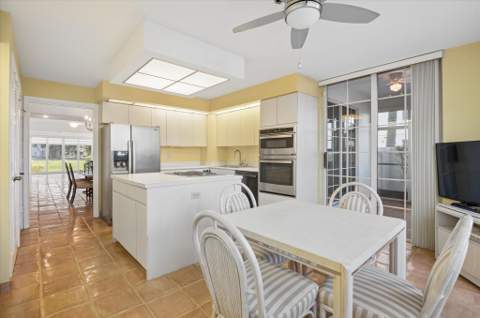 4110 W Palm Aire Drive #101B, Pompano Beach FL - photo 10 of 22