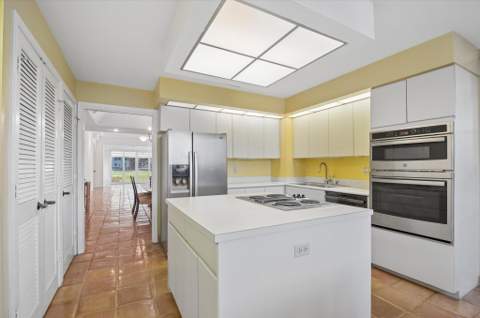 4110 W Palm Aire Drive #101B, Pompano Beach FL - photo 11 of 22