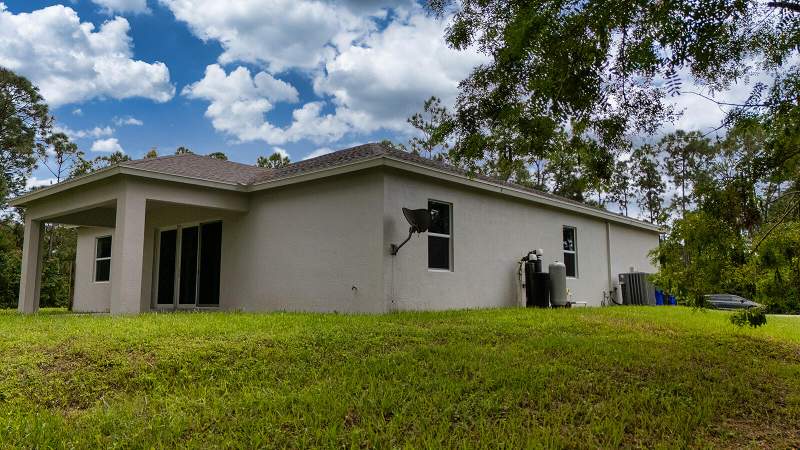 4 bedroom Single Family Residence at 16569 77th Lane, Loxahatchee, Loxahatchee — photo 5