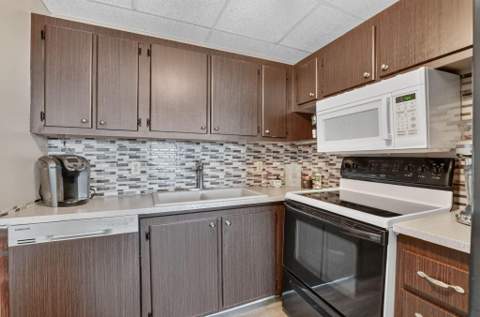 4075 Harwood F, Deerfield Beach FL - photo 16 of 88