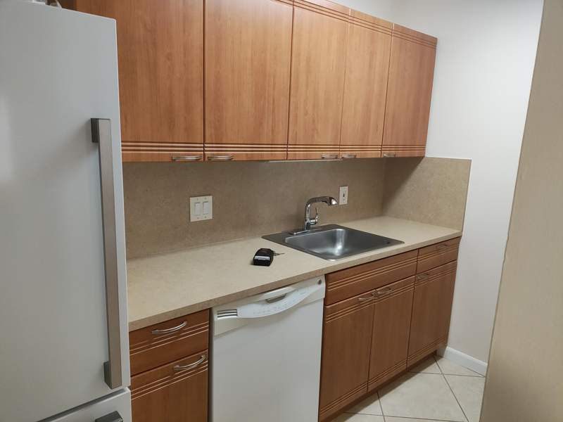 1 bedroom Condominium at 4281 W McNab Road #Unit 27, Palm Aire Gardens Condo, Pompano Beach — photo 2