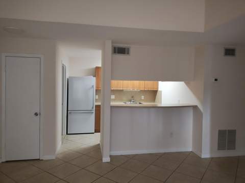 4281 W McNab Road #Unit 27, Pompano Beach FL - photo 7 of 28
