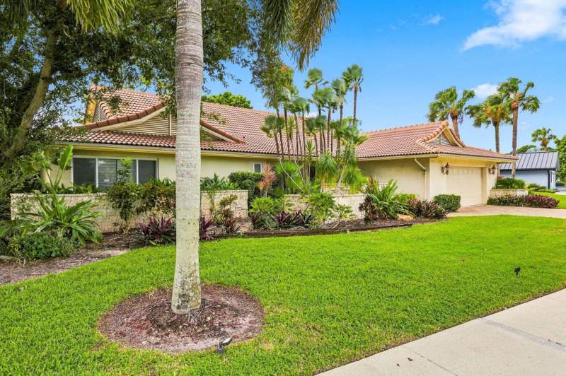 3 bedroom Single Family Residence at 10134 Boca Woods Lane, Boca Woods Country Club Ph 1, Boca Raton — photo 5