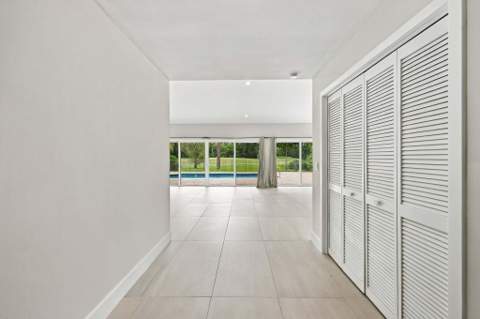 10134 Boca Woods Lane, Boca Raton FL - photo 9 of 76