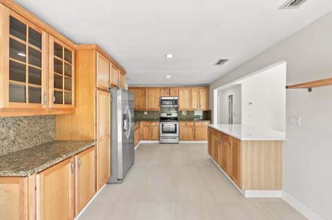 10134 Boca Woods Lane, Boca Raton FL - photo 21 of 76