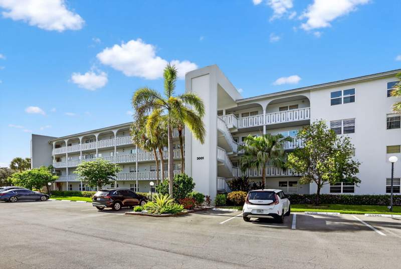 2 bedroom Condominium at 3001 Portofino Isle #G3, Portofino Village 1-B Condo, Coconut Creek — photo 2