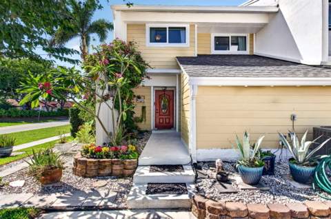 12324 Westhampton Circle, Wellington FL - photo 7 of 107