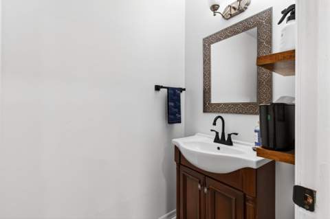 12324 Westhampton Circle, Wellington FL - photo 21 of 107