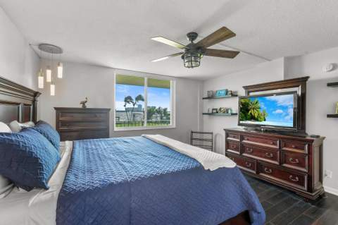 801 Lake Shore Drive #109, Lake Park FL - photo 22 of 57