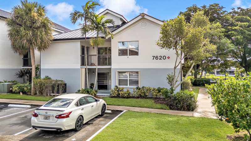 3 bedroom Condominium at 7620 Westwood Drive #216, South Palm Place Condo, Tamarac — photo 1