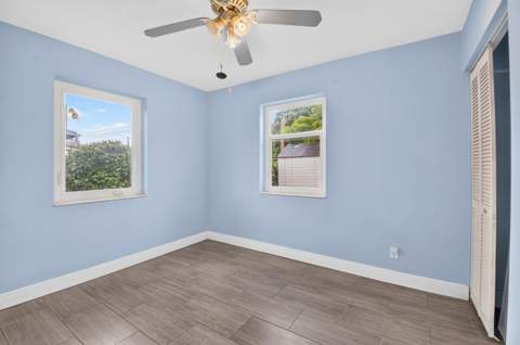 528 Beech Road, West Palm Beach FL - photo 6 of 22