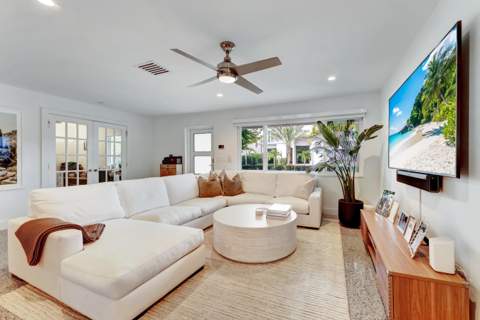 1070 NE 2nd Terrace, Boca Raton FL - photo 6 of 20