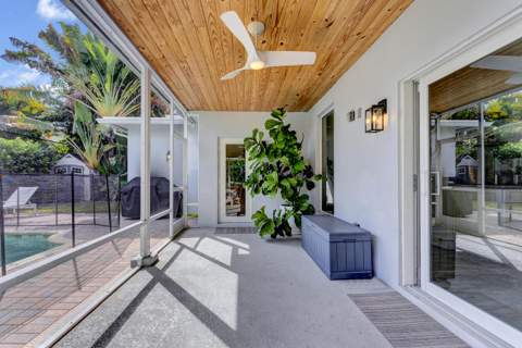 1070 NE 2nd Terrace, Boca Raton FL - photo 18 of 20