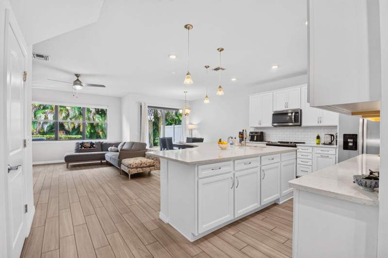 3 bedroom Townhouse at 8297 Catria Lane, Fields At Gulfstream Polo, Lake Worth — photo 5