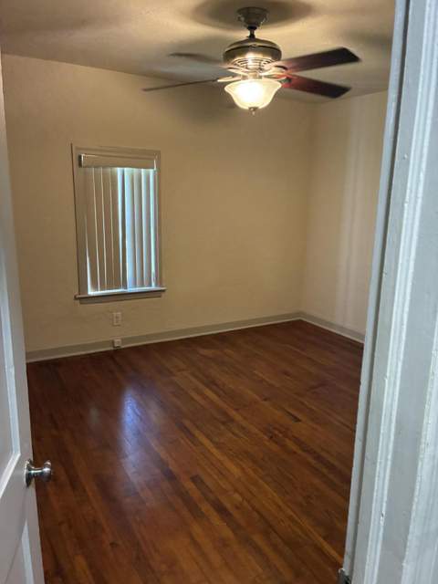 18 SE 10th Street, Fort Lauderdale FL - photo 17 of 21