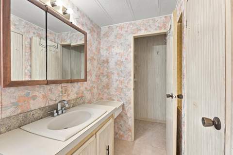 7305 SE Redbird Circle, Hobe Sound FL - photo 13 of 32