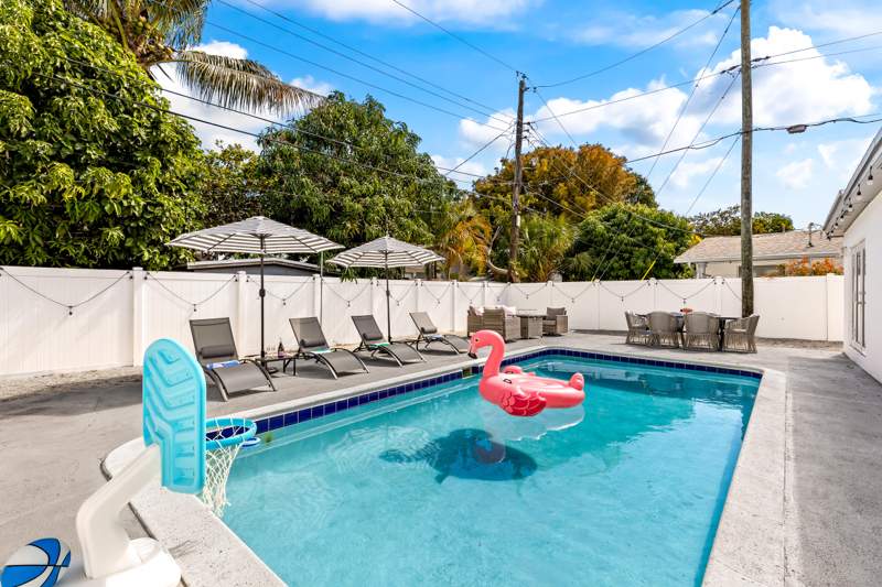 4 bedroom Single Family Residence at 5660 NE 2nd Terrace, Patterson Park 1st Add 50, Oakland Park — photo 3