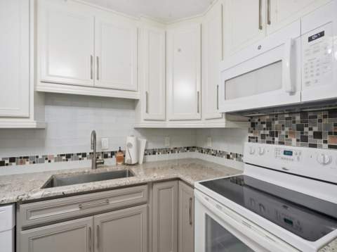 10137 S 42nd Avenue #153, Boynton Beach FL - photo 17 of 31
