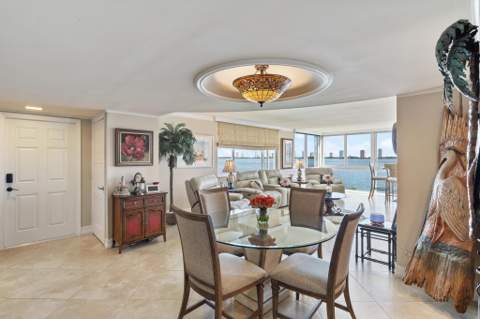 301 Lake Shore Drive #501, Lake Park FL - photo 7 of 33