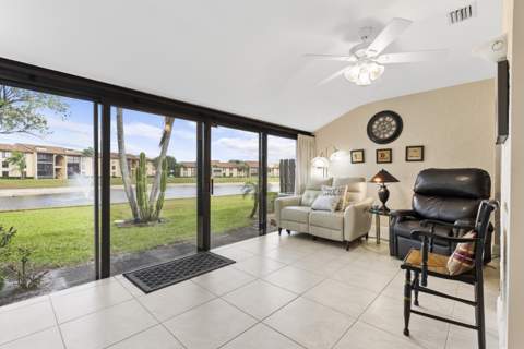 823 Sky Pine Way #D, Greenacres FL - photo 14 of 34