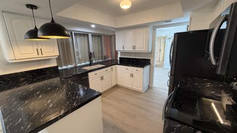 8270 NW 66th Terrace, Tamarac FL - photo 12 of 37