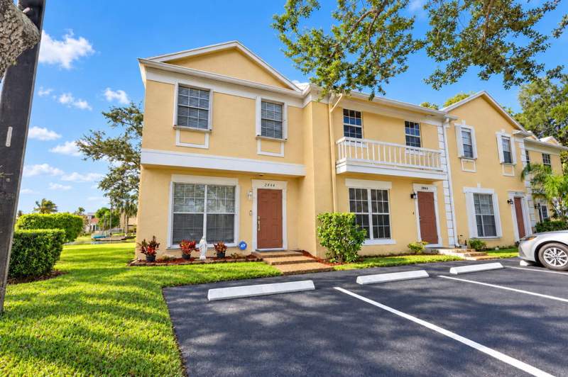 2 bedroom Townhouse at 2844 S Edgehill Lane #2844, Rock Creek Phase Two, Cooper City — photo 3