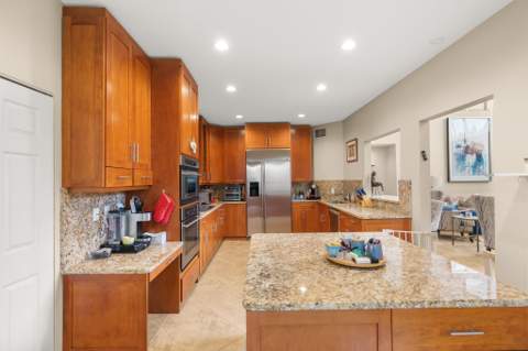 23381 Butterfly Palm Court, Boca Raton FL - photo 16 of 49