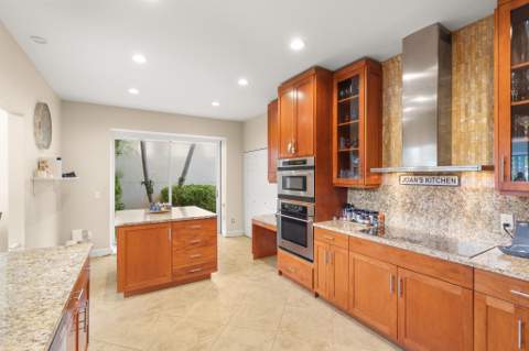 23381 Butterfly Palm Court, Boca Raton FL - photo 19 of 49