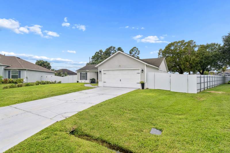 3 bedroom Single Family Residence at 2312 SW Abalon Circle, Port St Lucie Section 35, Port St. Lucie — photo 5