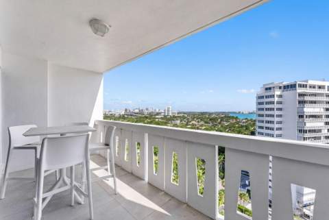2100 S Ocean Drive #15E, Fort Lauderdale FL - photo 17 of 33