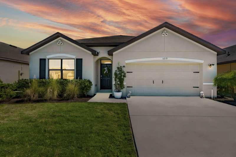 4 bedroom Single Family Residence at 5219 Entertainment Way, Celebration Pointe, Fort Pierce — photo 1