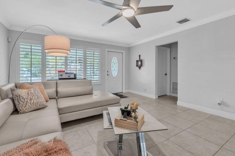 3 bedroom Single Family Residence at 220 NW 12th Street, Varsity Heights, Boca Raton — photo 4