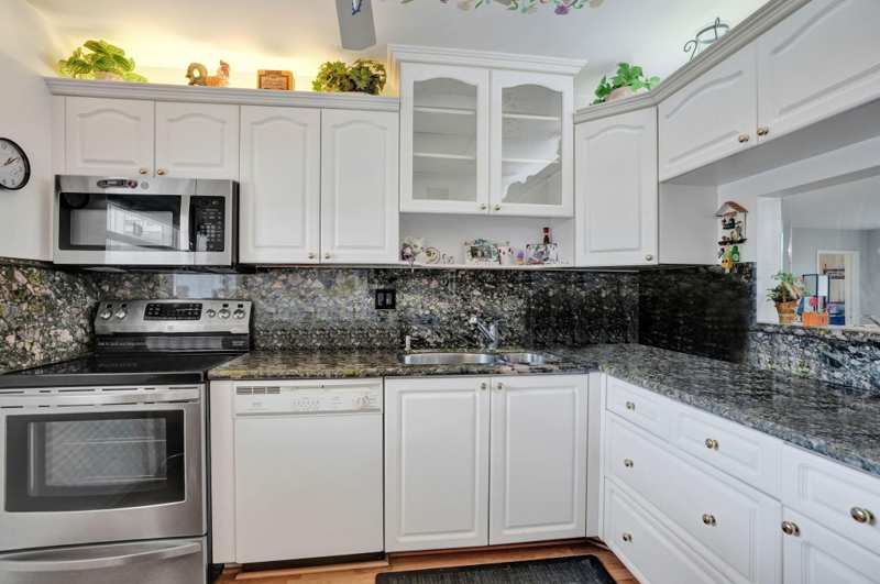 2 bedroom Condominium at 6870 Royal Palm Boulevard #103M, Royal Park Gardens Iii-M Condo, Margate — photo 1