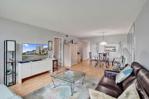 6870 Royal Palm Boulevard #103M, Margate FL - photo 12 of 27