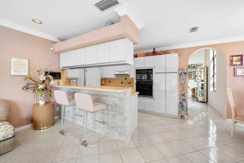 7580 Mirabella Drive, Boca Raton FL - photo 11 of 46