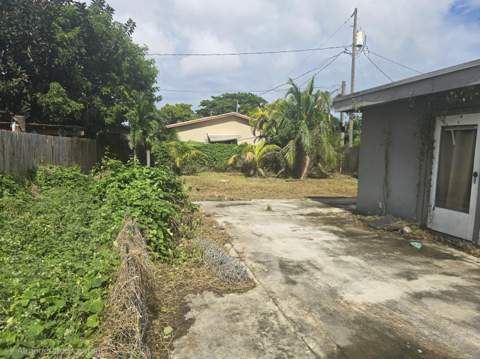 2513 Grant Street, Hollywood FL - photo 21 of 21